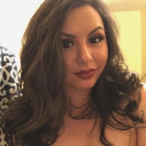 Meet your Posher, Jacquelyne